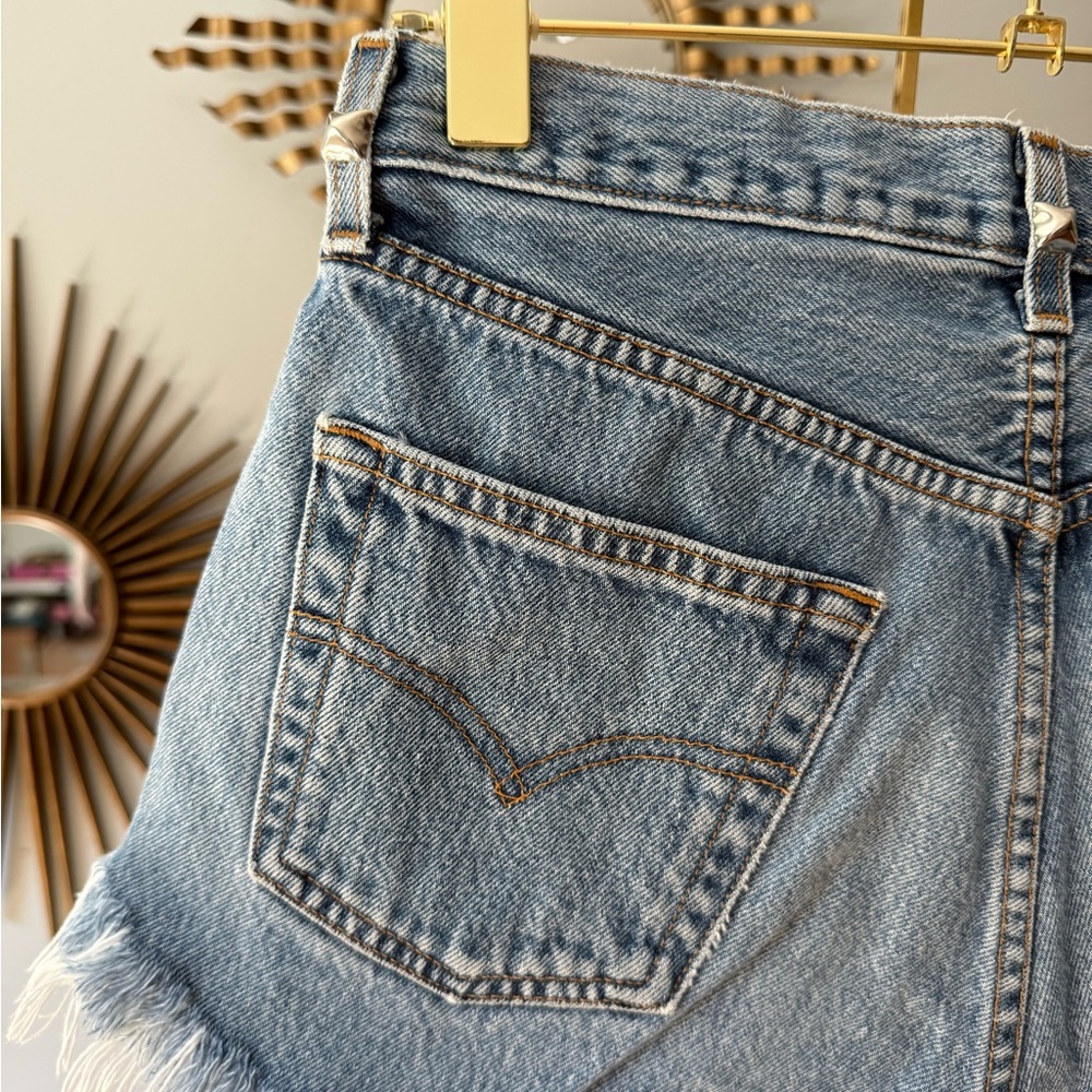 Levi's Blue Denim Shorts with Flag Design - Picture 7 of 7